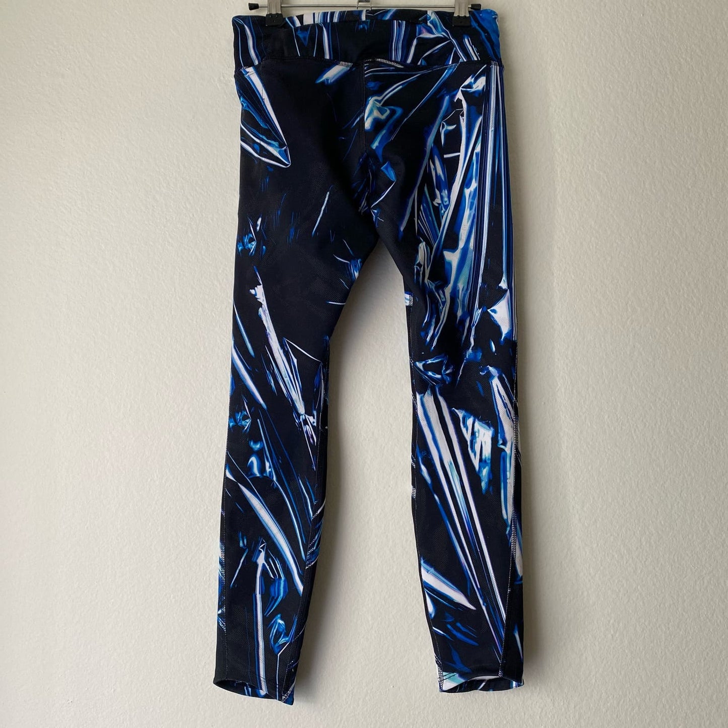 Nike Dri fit sz S blue abstract yoga athletic leggings