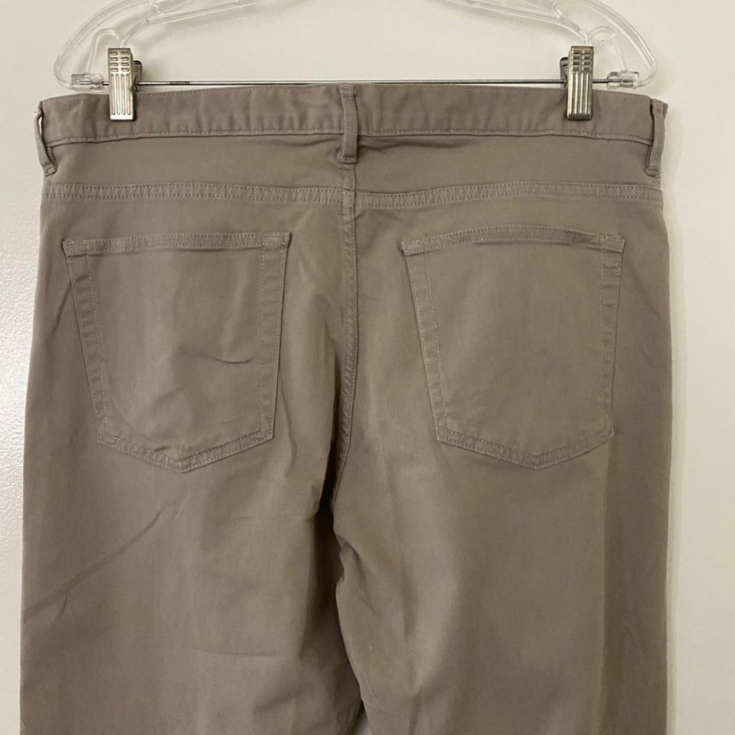 H&M sz 34 Slim fit men's khaki pants