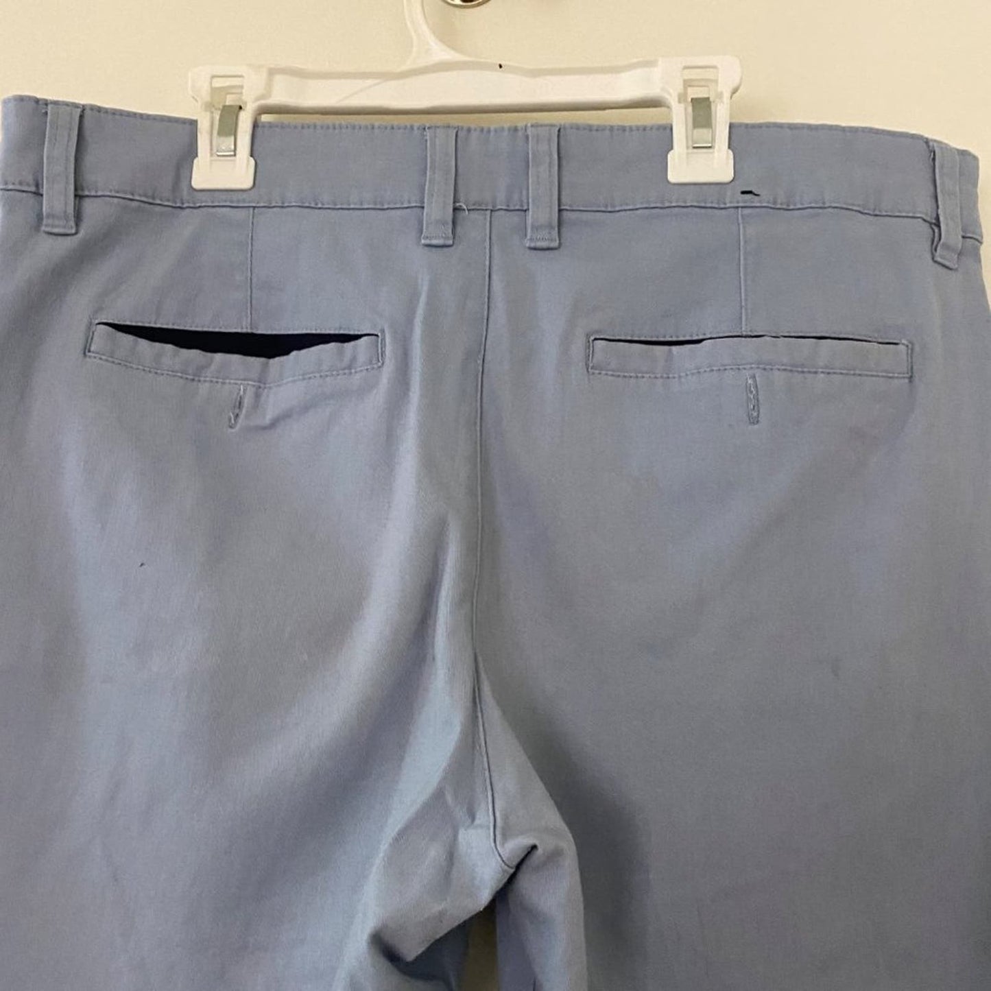 Rugby sz 34 light blue men shorts with pockets