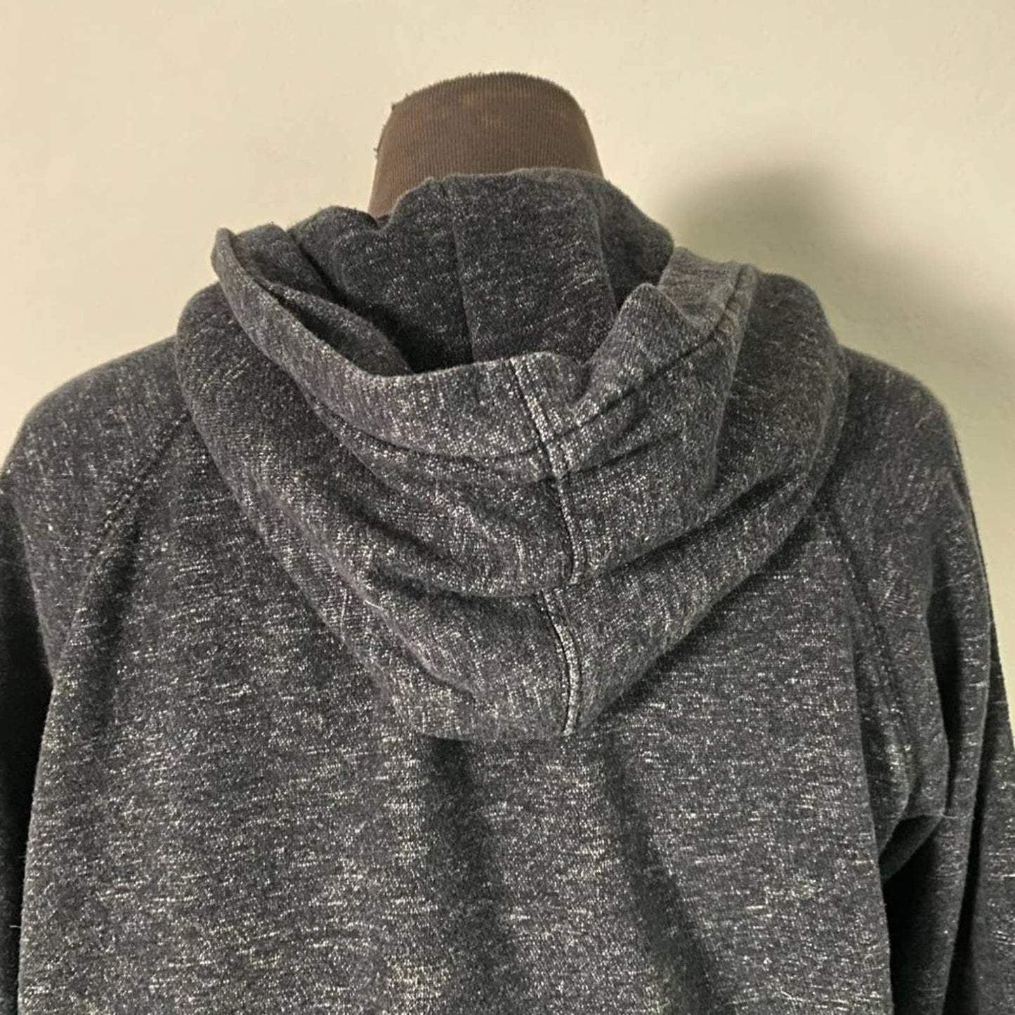 Billabong sz S 100% Cotton long sleeve zip hoodie