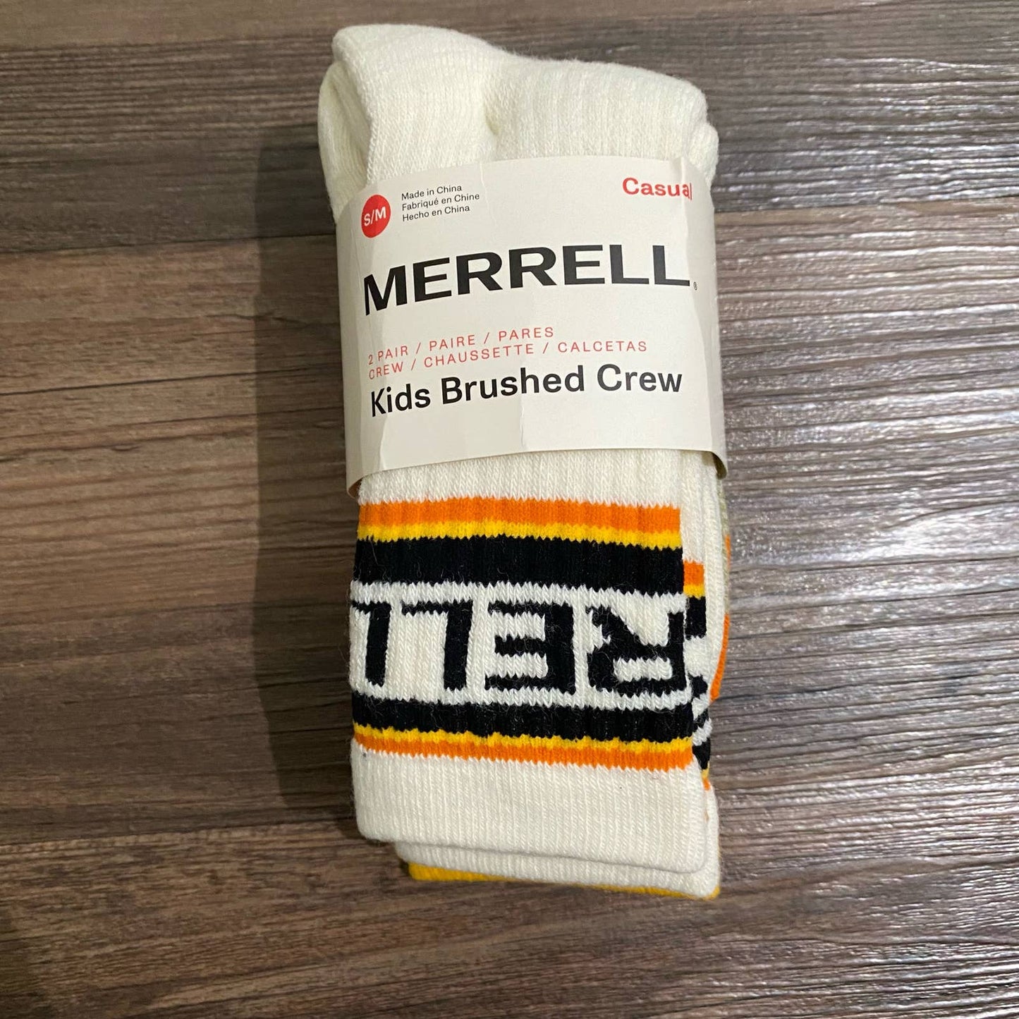 Merrell sz S/M  Kids Brushed Crew socks 2 pair NWT