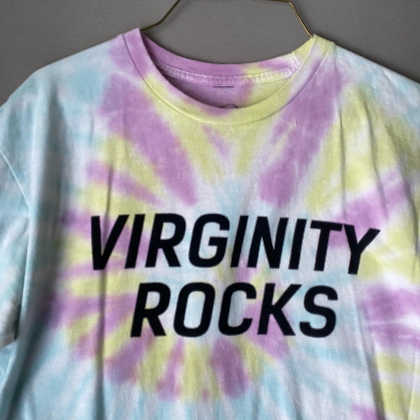 Virginity Rocks Danny Duncan sz M tie die short sleeve shirt