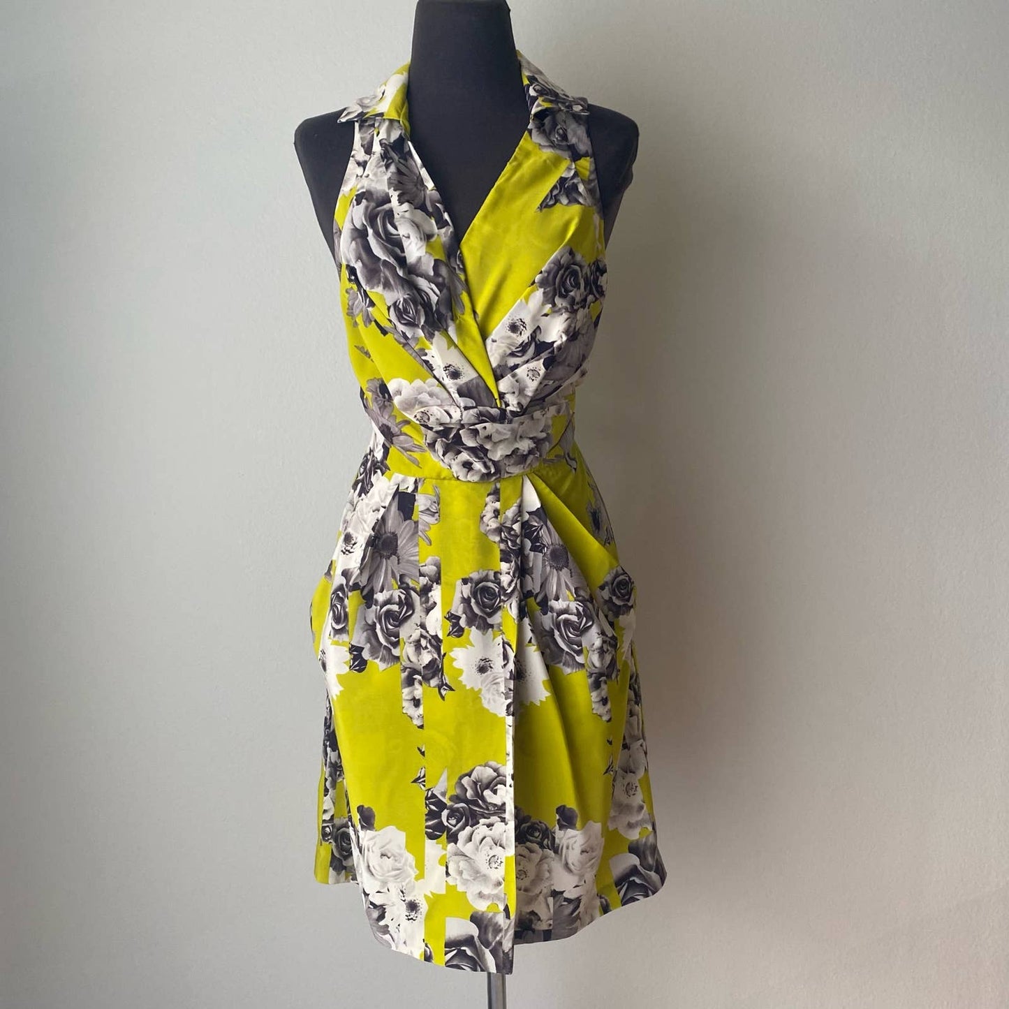 Yoana Baraschi sz 10 floral blouson summer dress with pockets mini dress