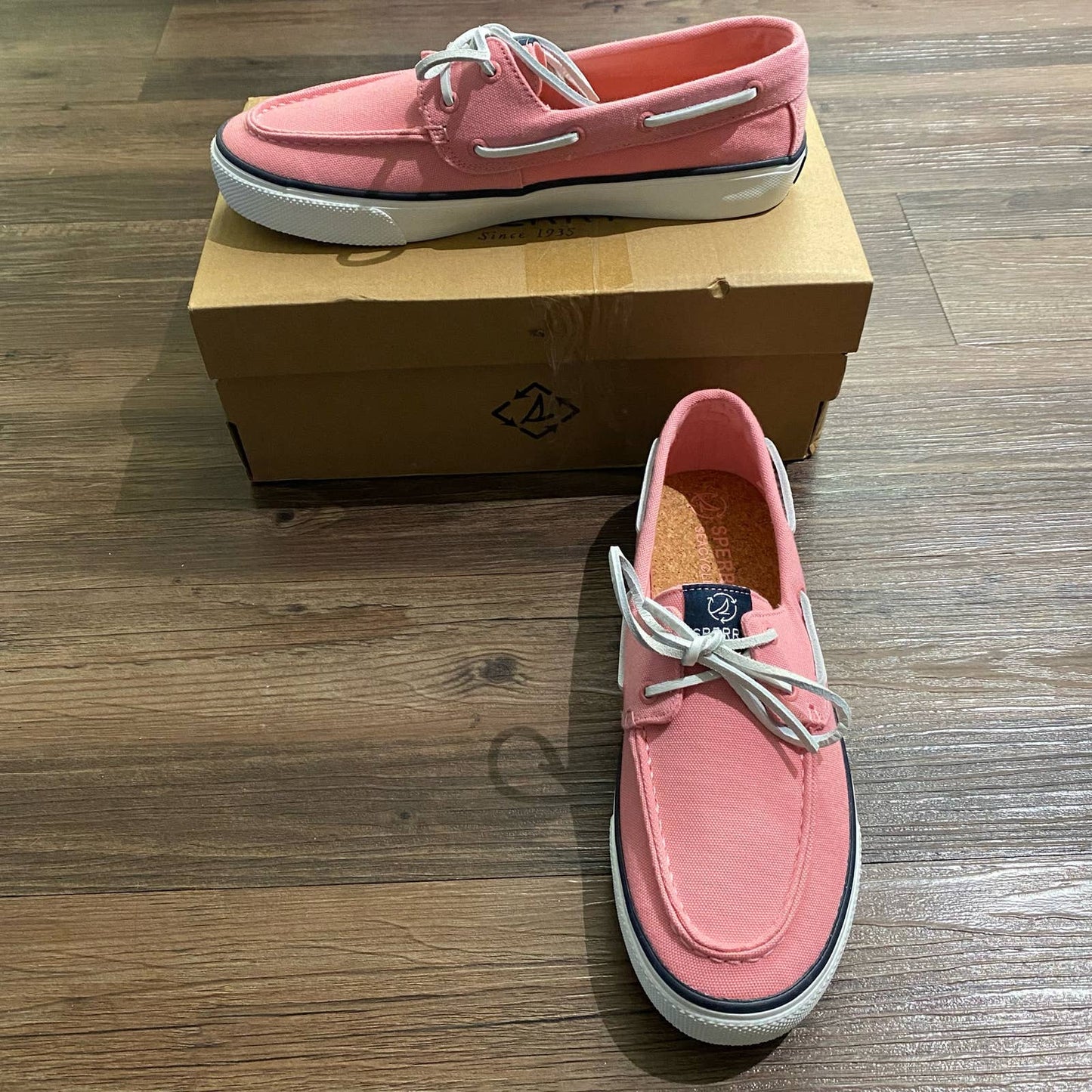 Sperry sz 9.5 women Bahama 2.0 pink lace up loafers NWT