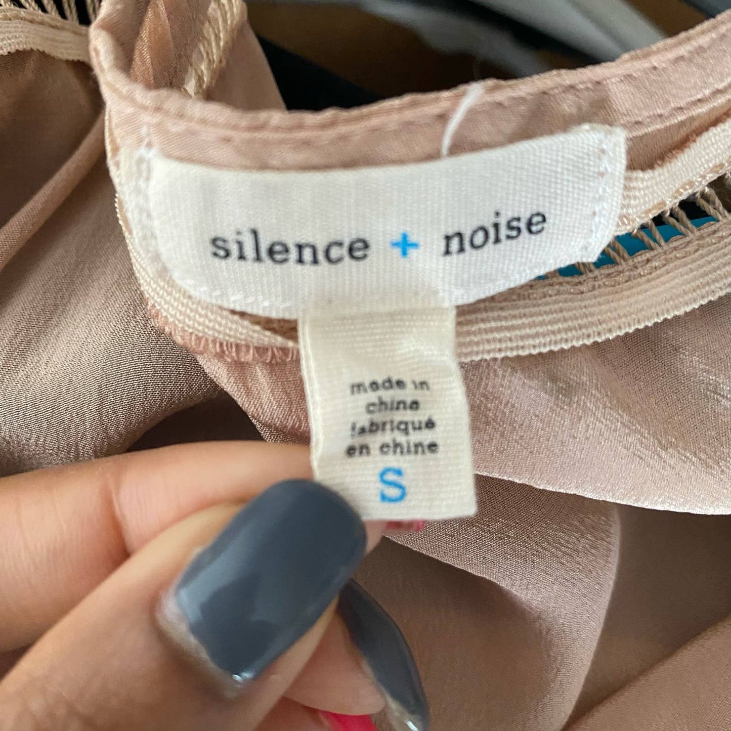 Silence + Noise sz S crochet 100% silk tank blouse