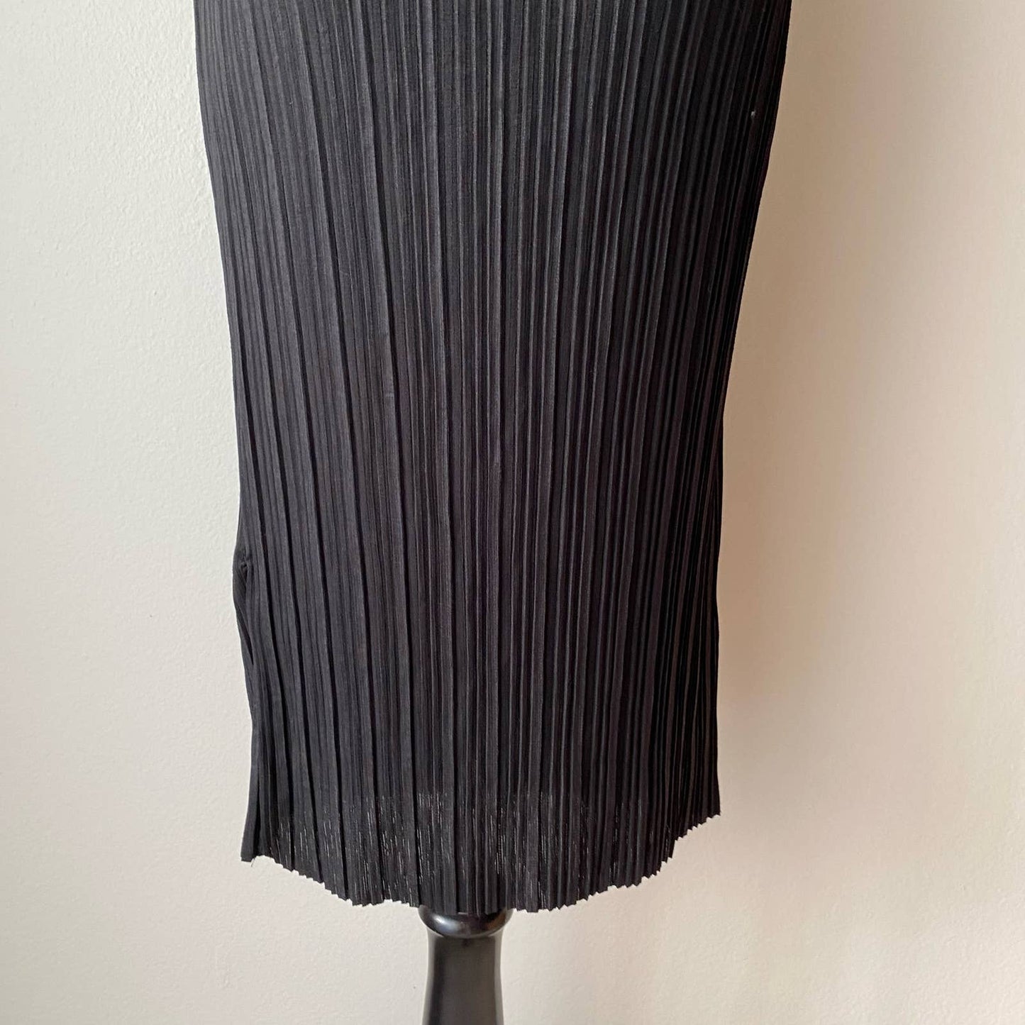 Zara sz S pleated minimalist drawstring waist midi dress NWT