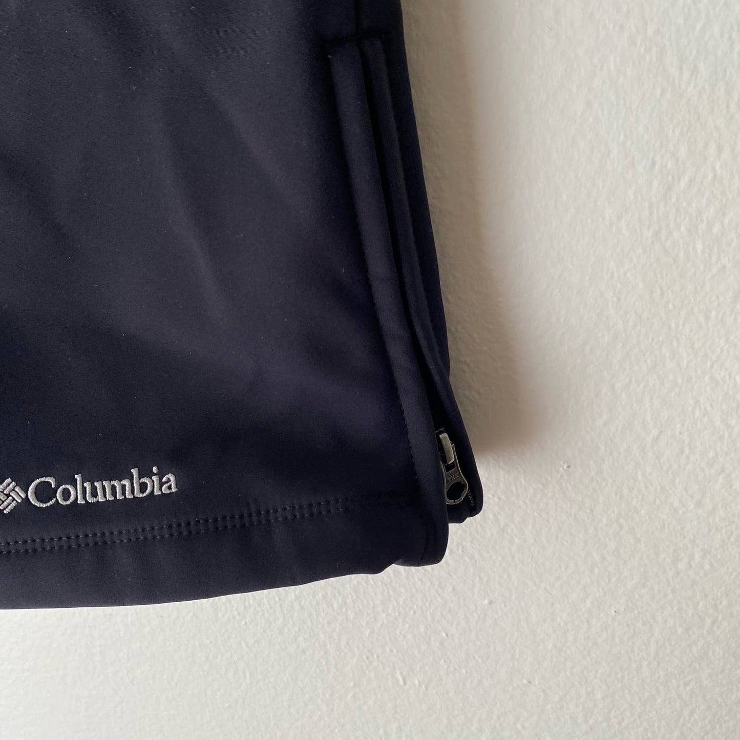 Columbia sz 2 Omni-wind block breathable wind proof ski pants
