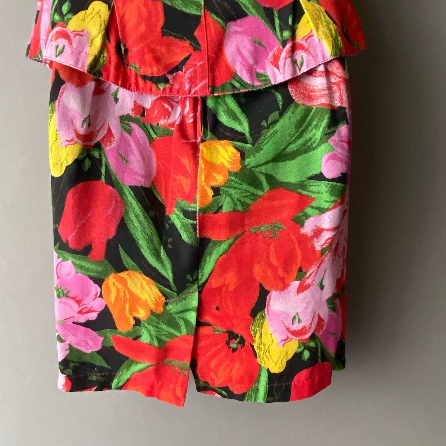 Vintage sz S/M Homemade floral top & skirt set