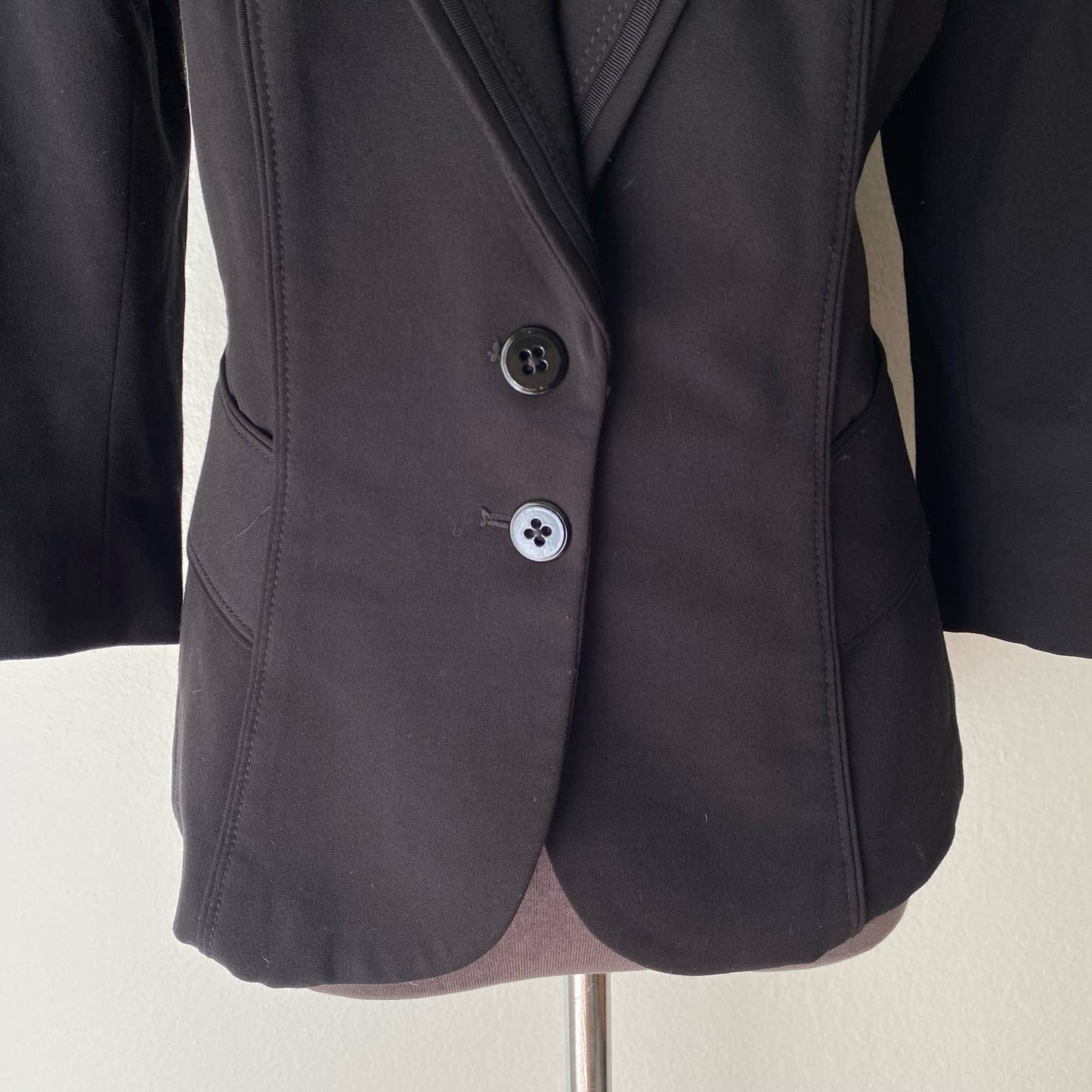 WHBM sz 12 work career button black blazer
