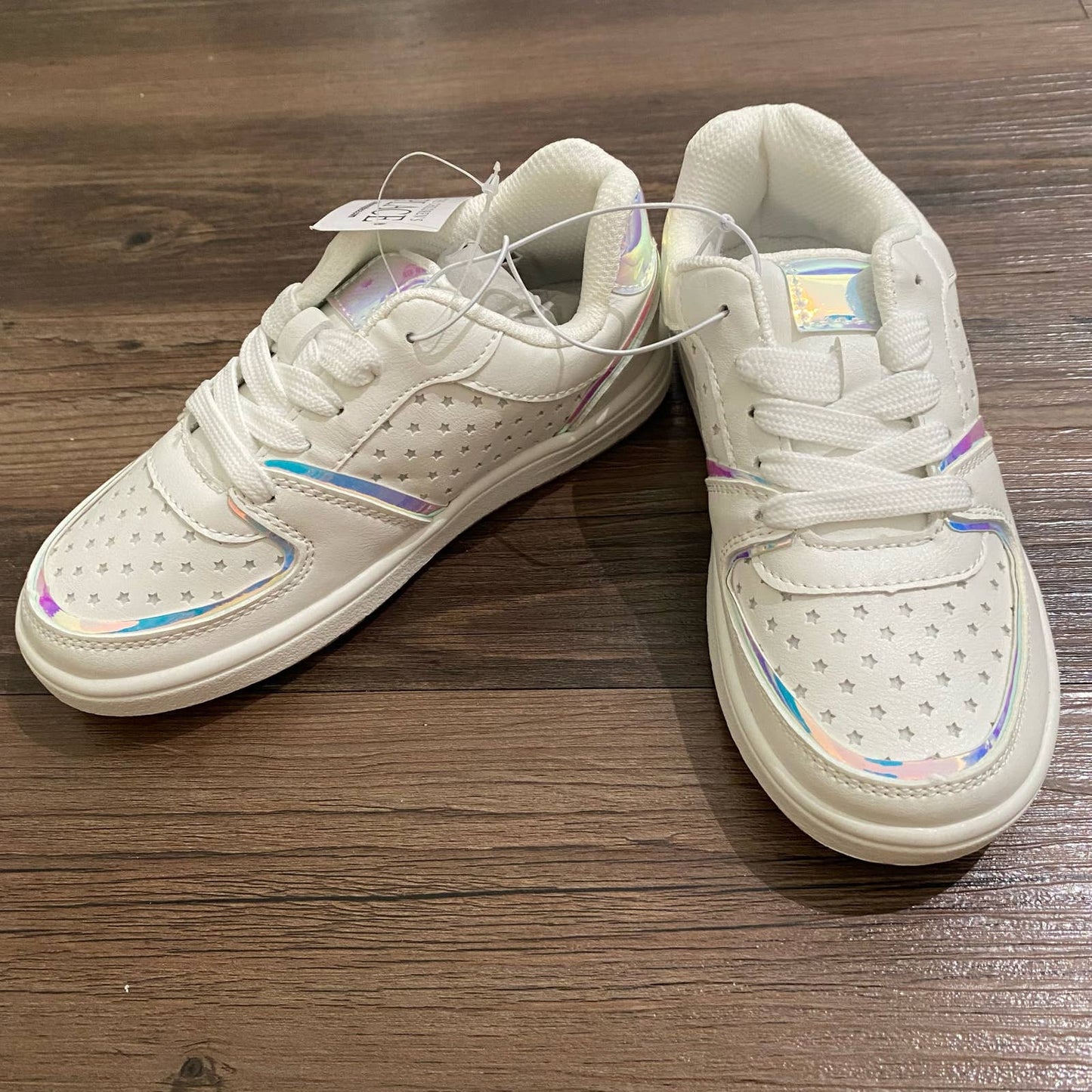 The Children's Place sz 12 iridescent  white sneakers NWT