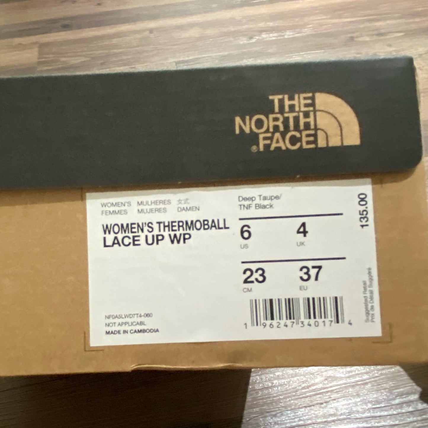 The North Face sz 6/7/8 Women's thermoball lace up boot NWT