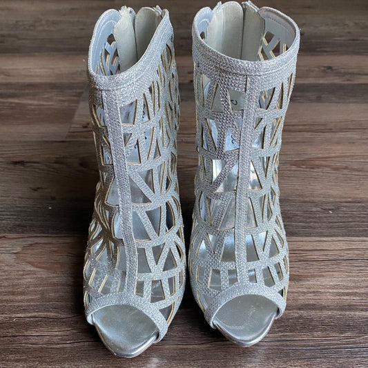Bommilel sz 8 silver shinny glitter cutout ankle Y2K open toe heels