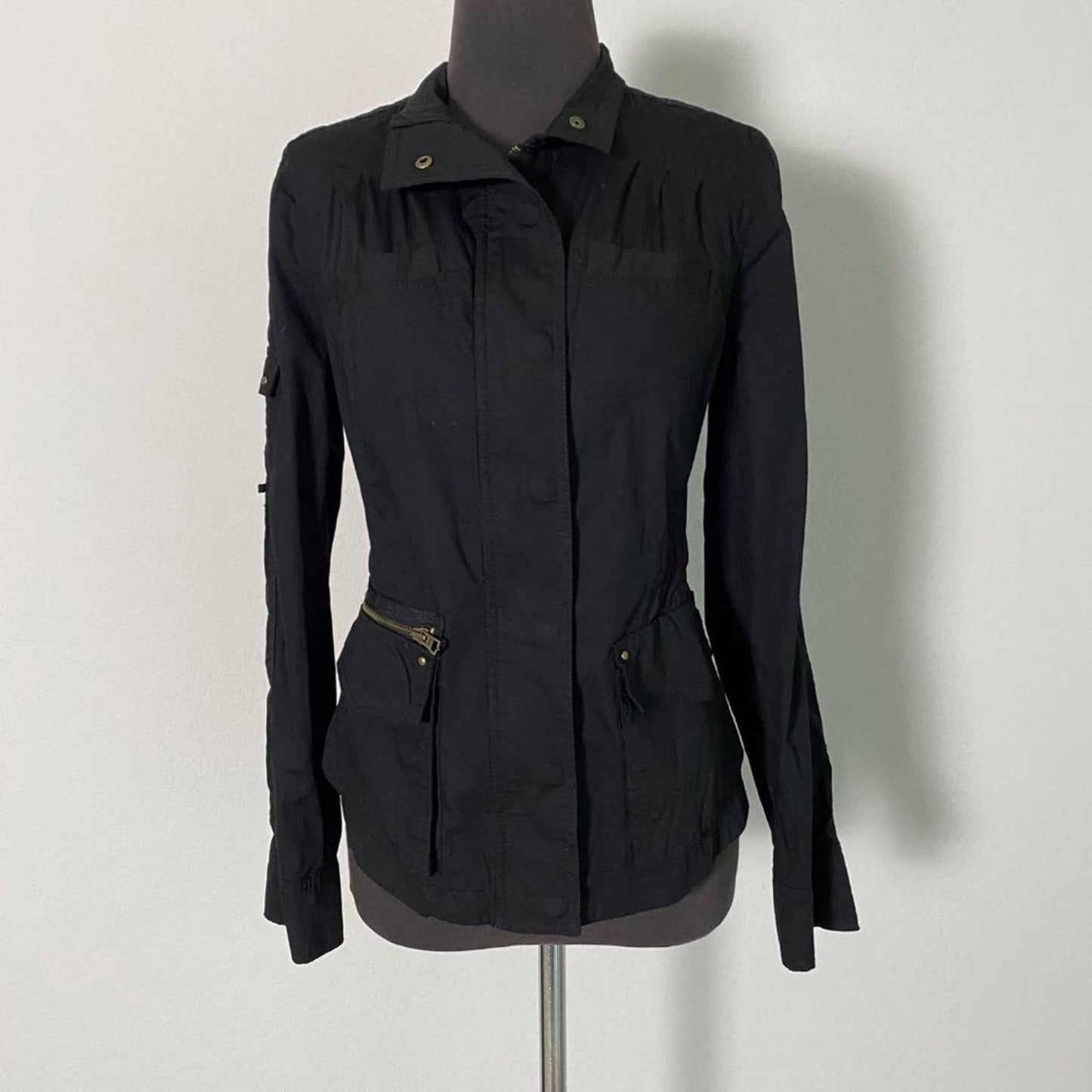 Express sz S/P Long sleeve zip pocket light weight collared jacket NWOT