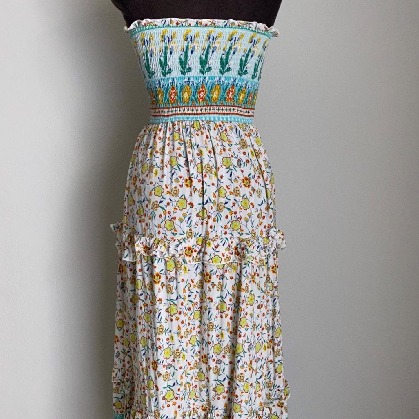 Zesica sz S Strapless tube floral boho prairie cottage maxi dress