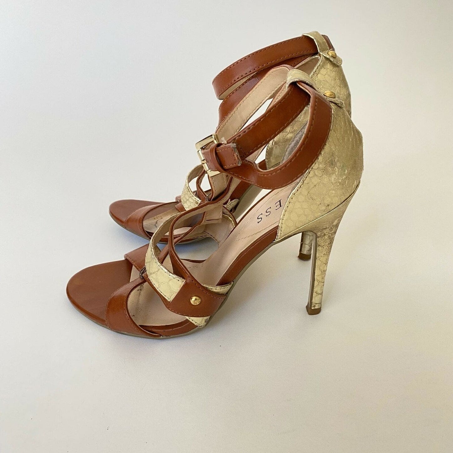 Guess sz 8 strappy ankle formal or casual heels