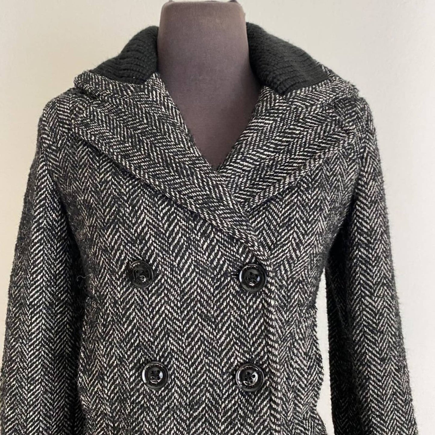 Guess sz XS wool long sleeve tweed double breast trench winter coat