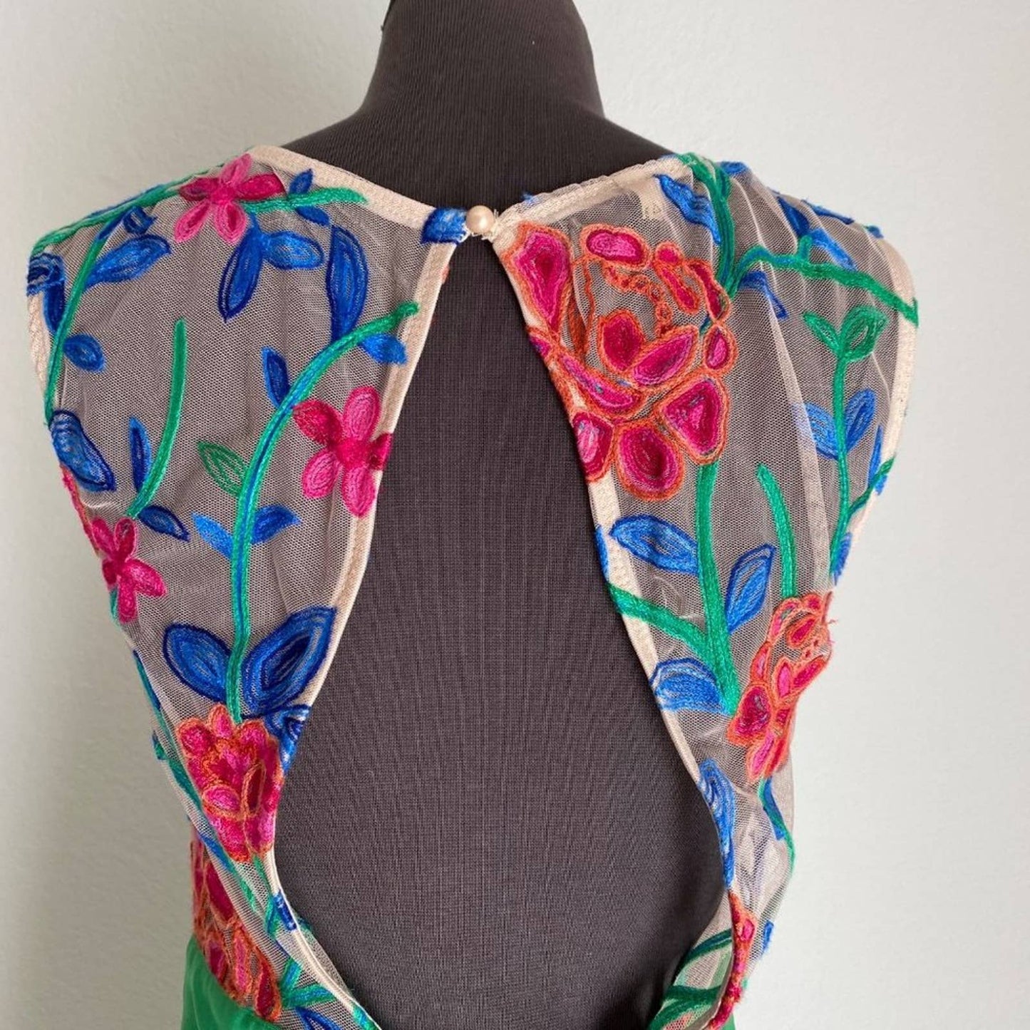 Acevog sz S VINTAGE 60s 1960s vintage inspired Sleeveless sheer floral dress