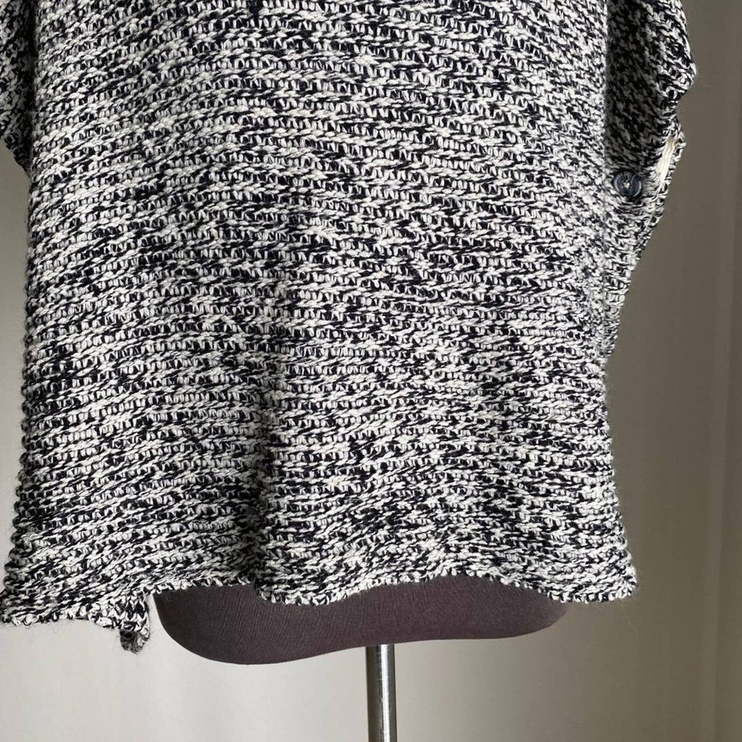 Razzle Dazzle sz M  hooded cape thick knit sweater