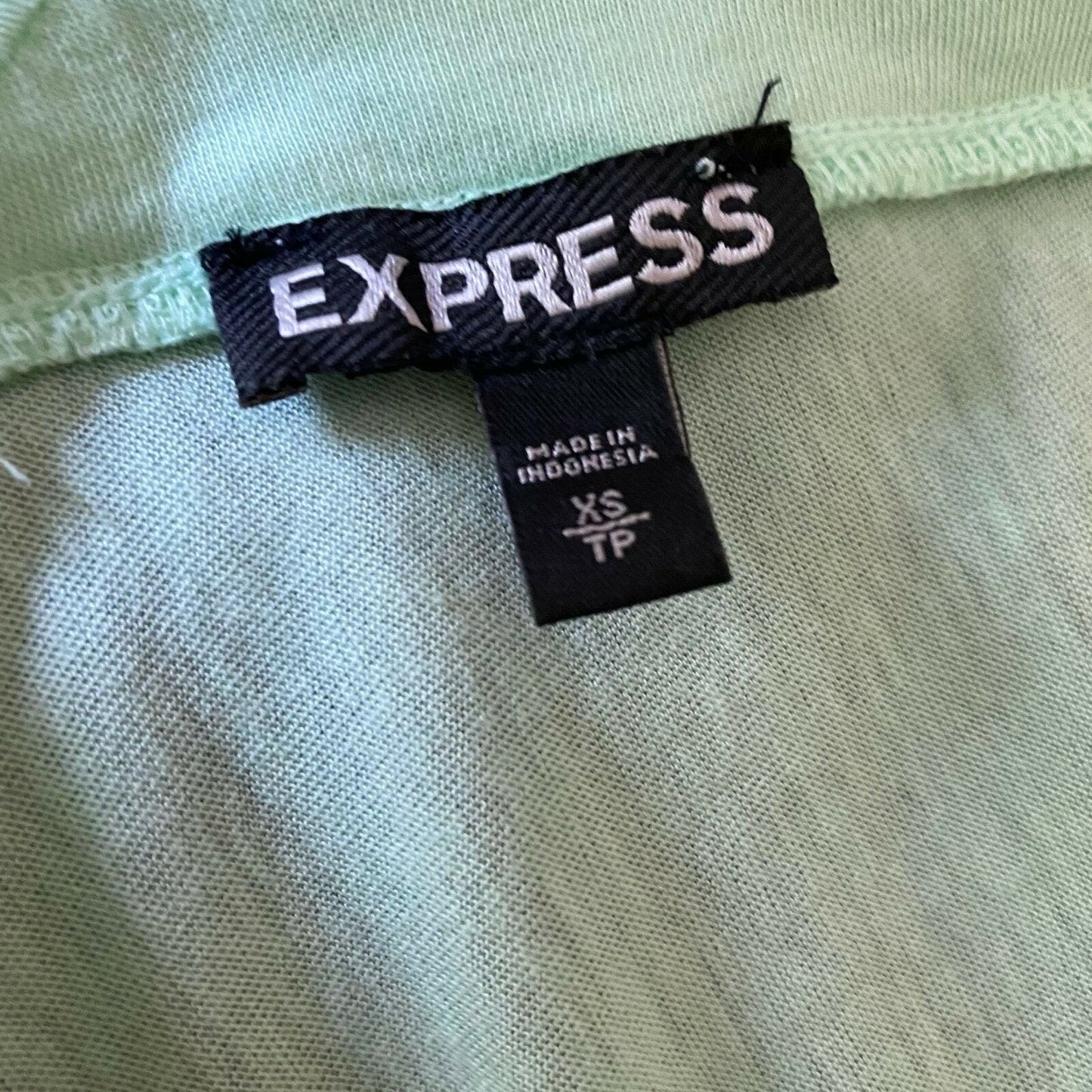 Express sz XS 3/4 sleeve V neck block color blouse shirt