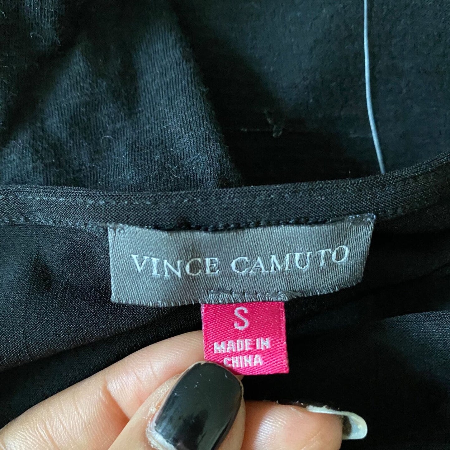 Vince Camuto sz S black rouge blouse
