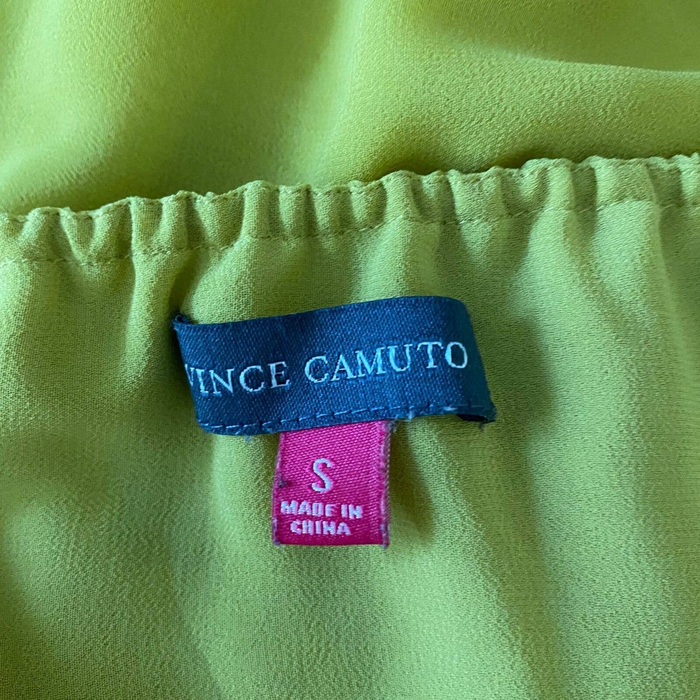 Vince Camuto sz S scoop neck cap sleeve shirt work career blouse