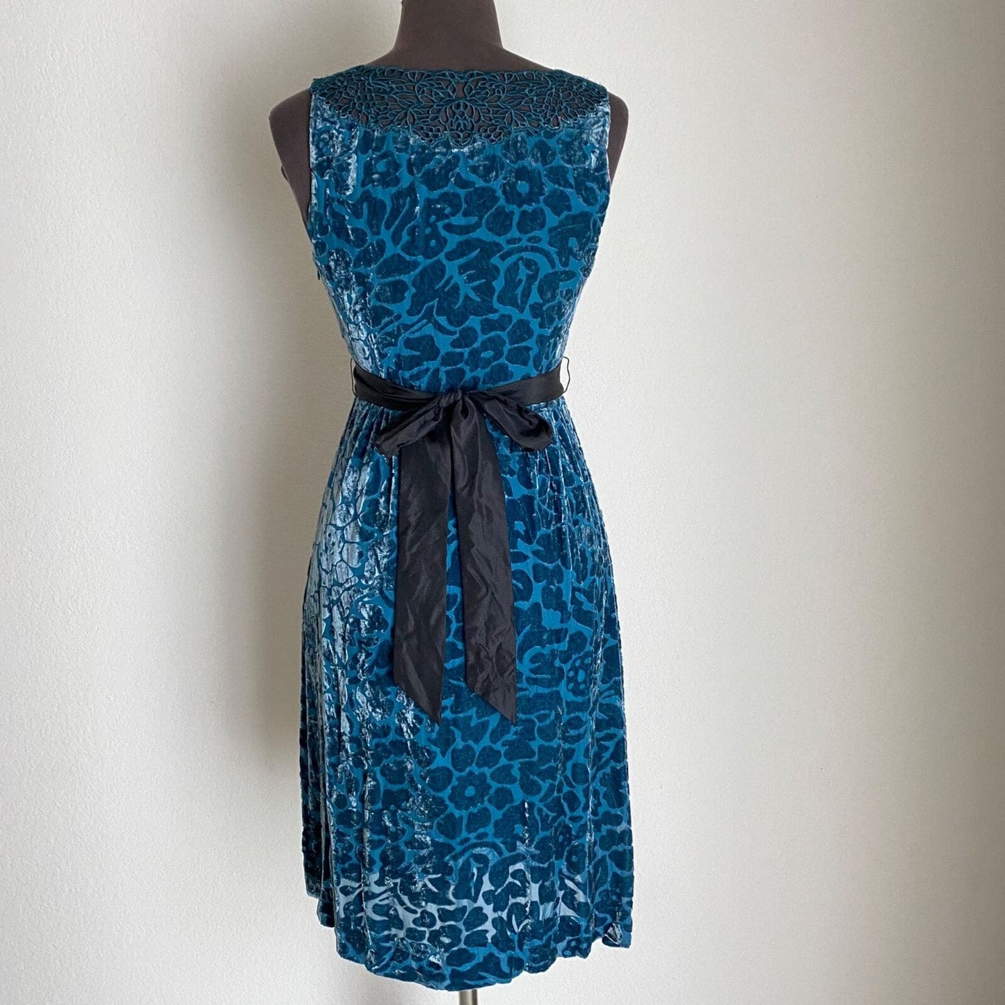 Anthropologie Moulinette Soeurs sz 0 Anthro silk vintage  sleeveless dress