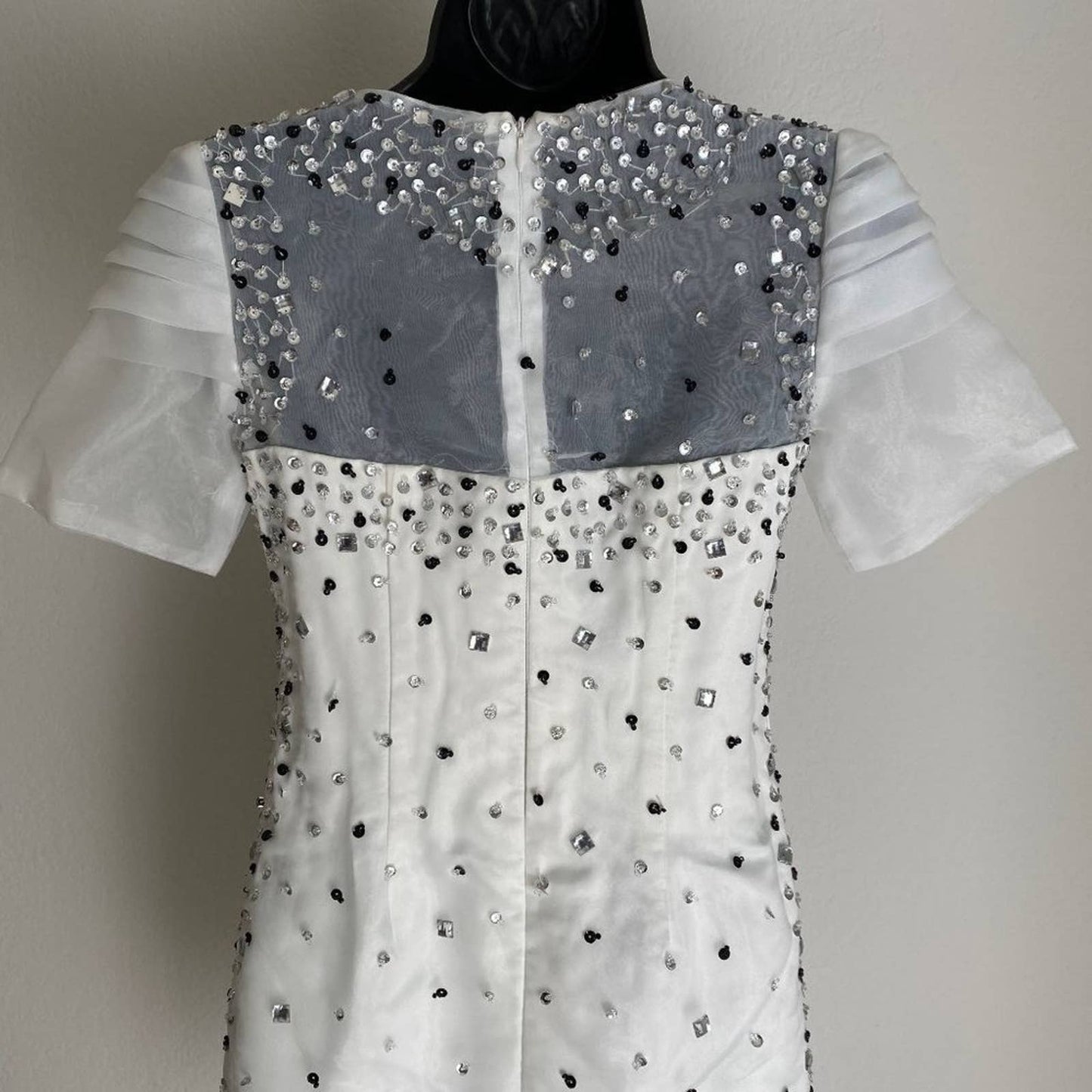 Jeweled sz 0  Sparkle A-line sheath short sleeve beaded sleeve dress