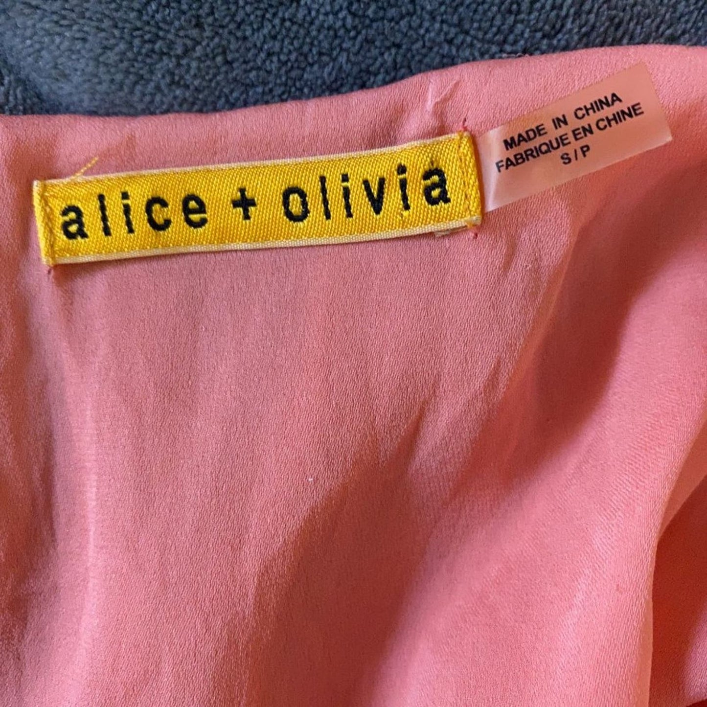 Alice + Olivia sz S midi 100% silk cocktail dress