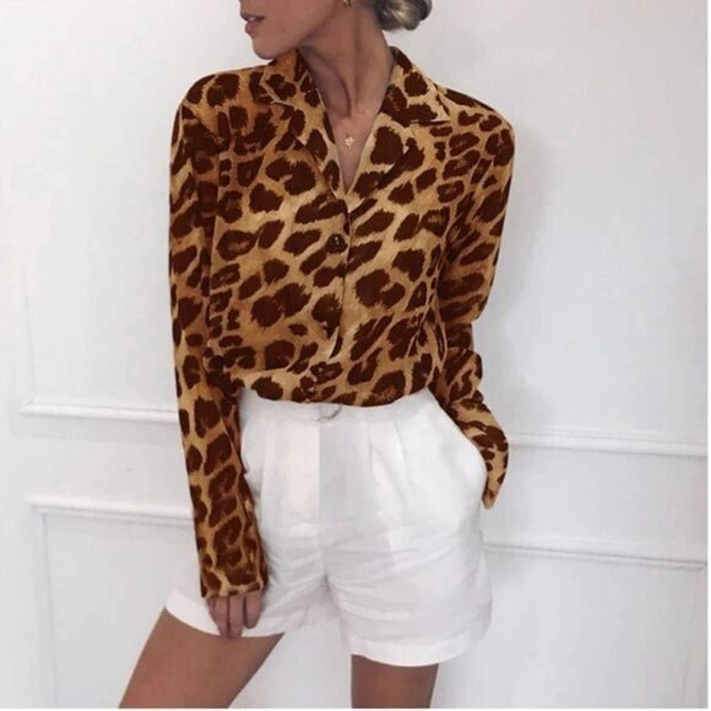 Cheetah Print Blouse sz M button down career blouse NWT