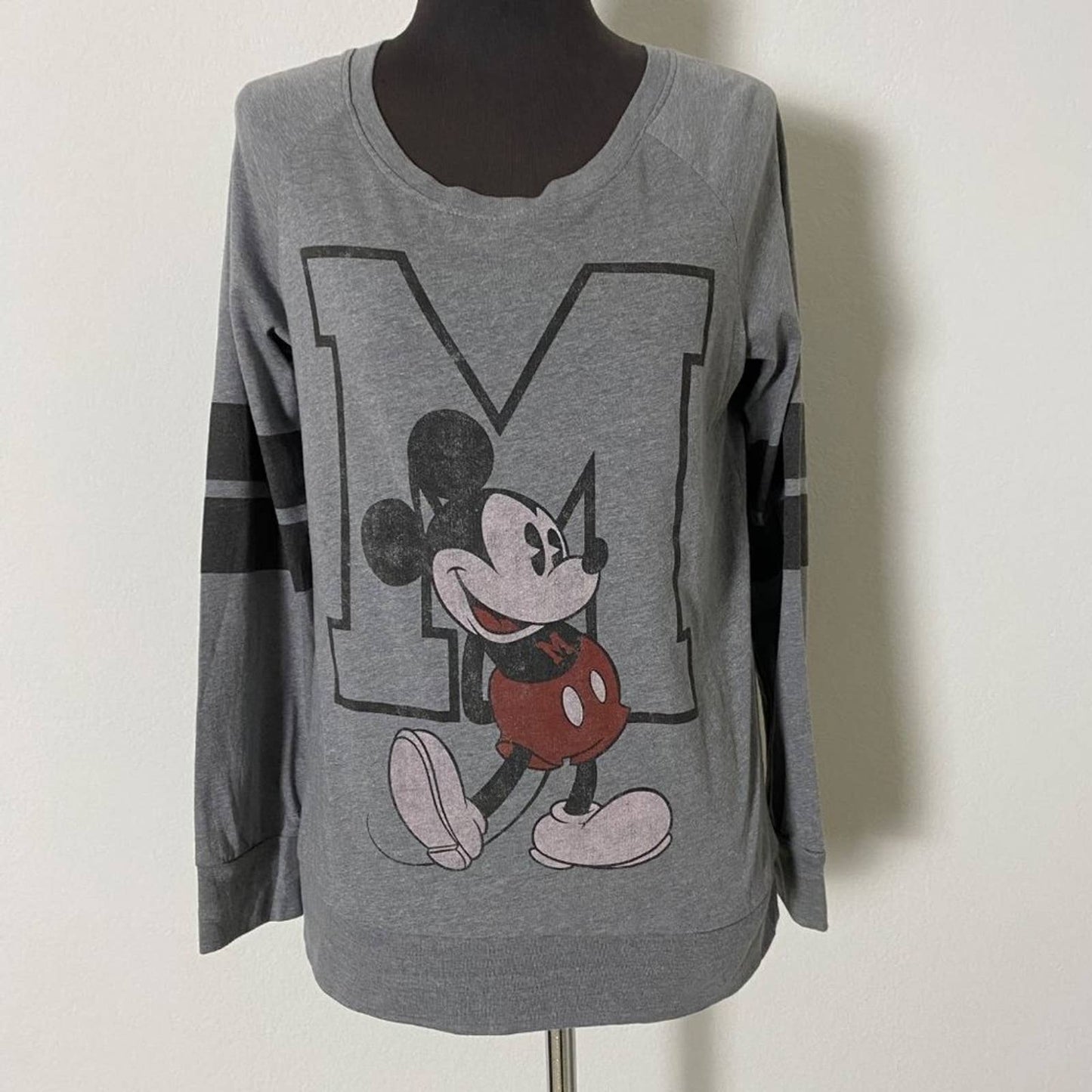 Disney Parks sz S Cotton gray Mickey Mouse Shirt