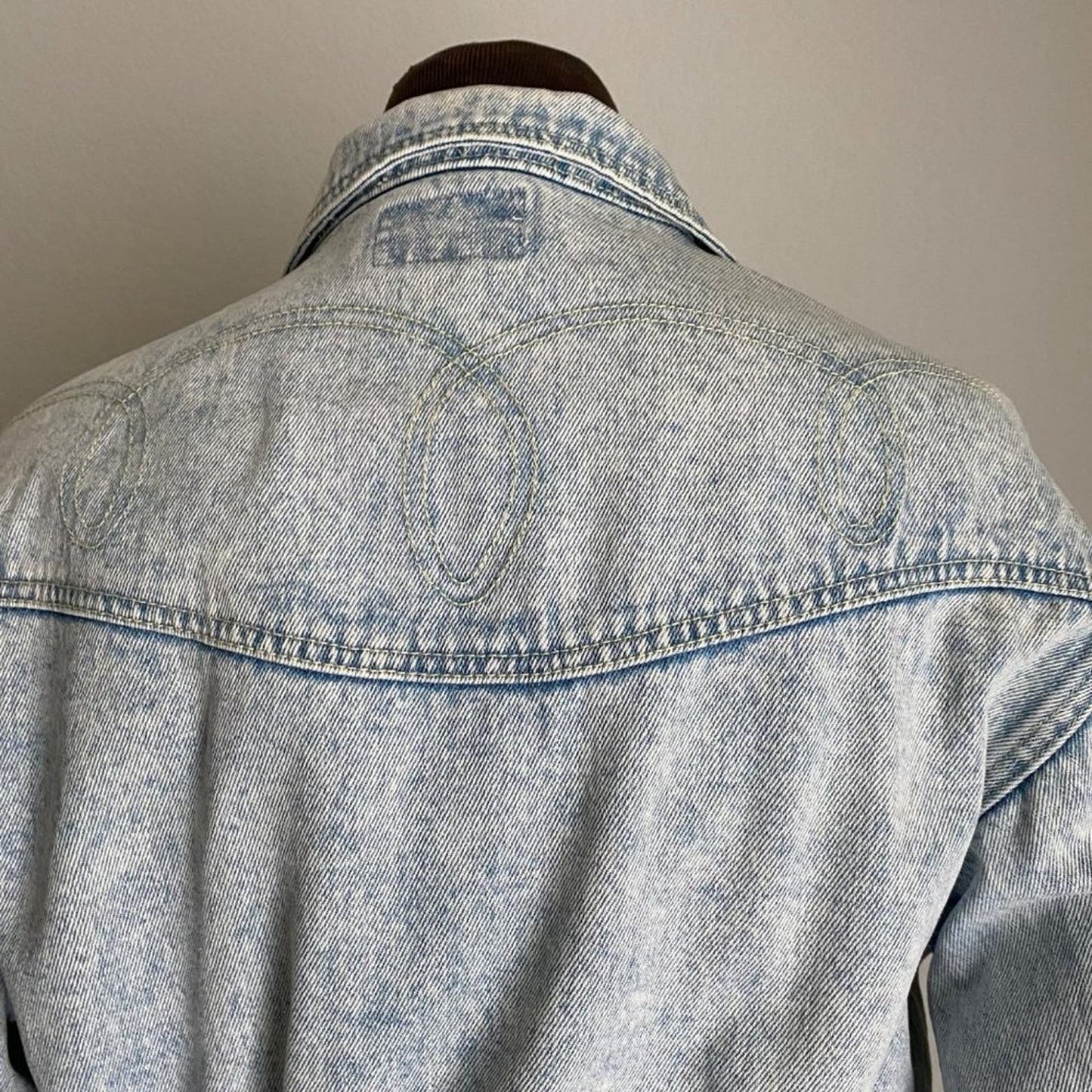 VINTAGE Bras Daism sz S jean blue long sleeve cropped 80s jacket