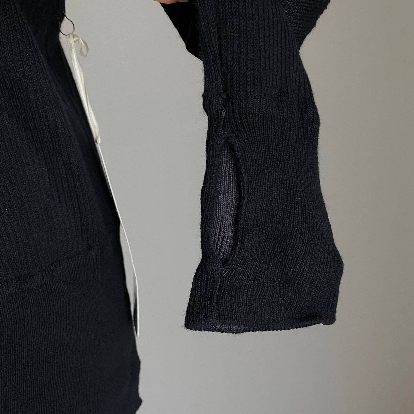 Lululemon sz 4 Long sleeve Pure balance sweater NWT