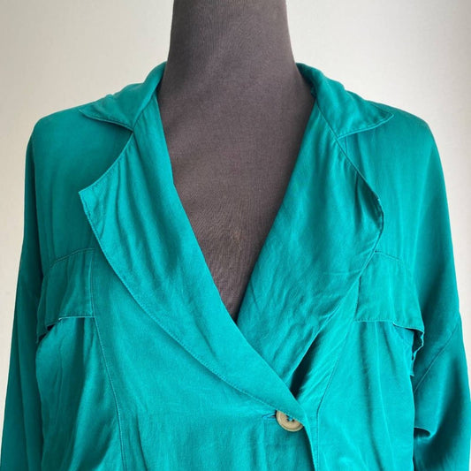 *Vintage* Ellen Tracy sz 4 Long sleeve  100% Silk 80s blazer