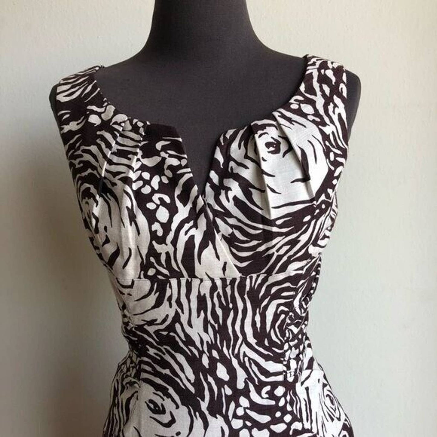 Adrianna Papell sz 4 floral work career rose print sheath dress