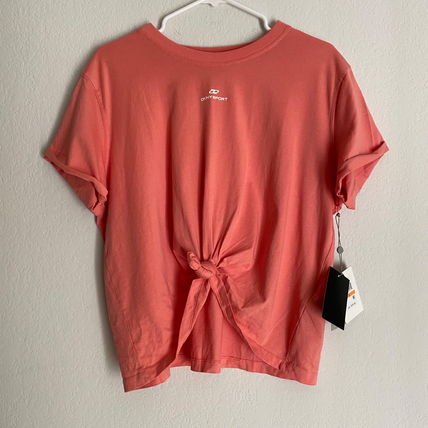 DKNY sz VARIOUS SIZES Pigment Dyed Sport Icon Logo Boxy Knotted Tee in coral