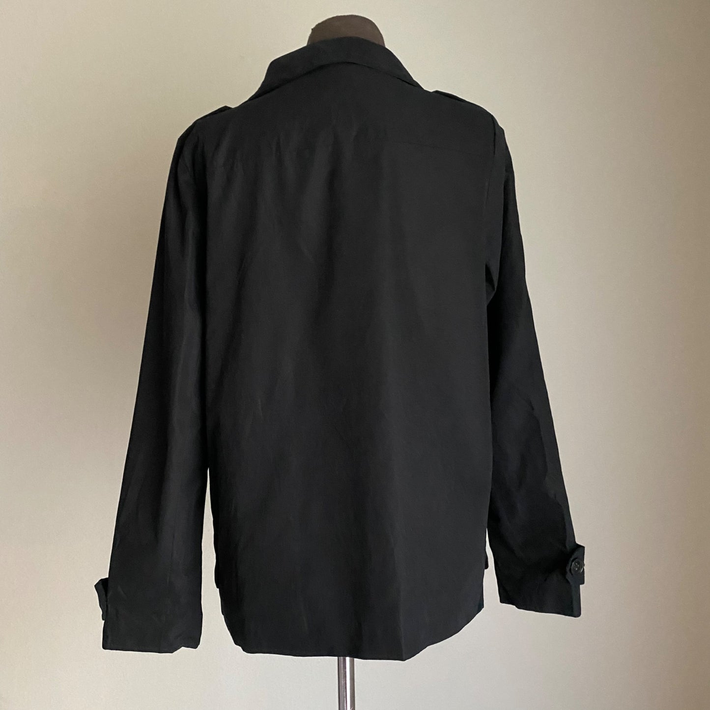 Gap sz S Long sleeve double breast trench coat with Pockets