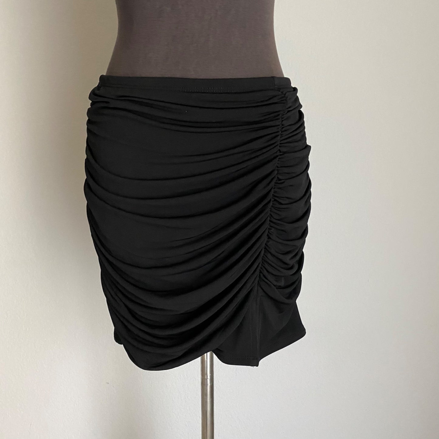 Emerald Sundae sz XL mini black ruched skirt NWT