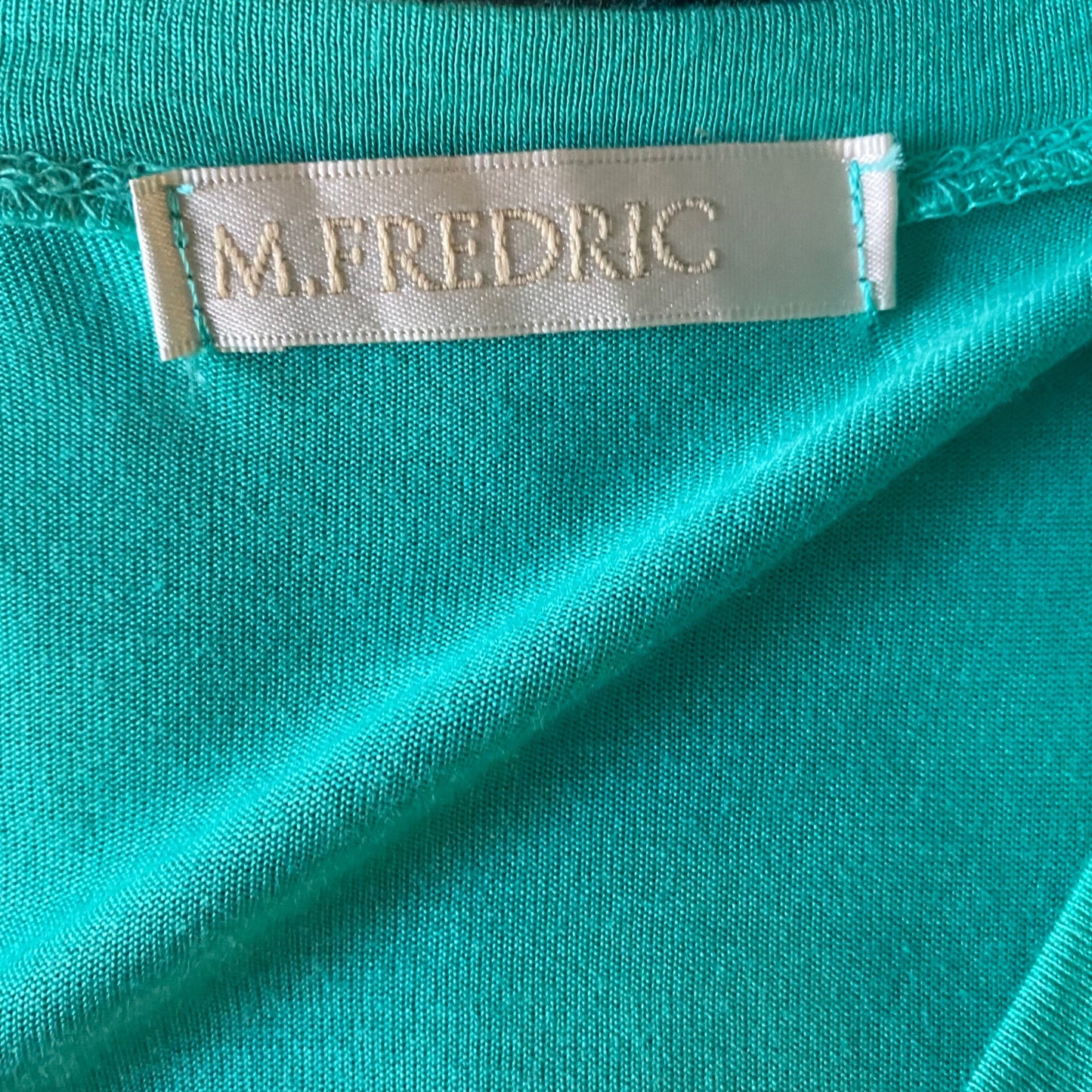 M Fredric sz S quarter long sleeve shirt