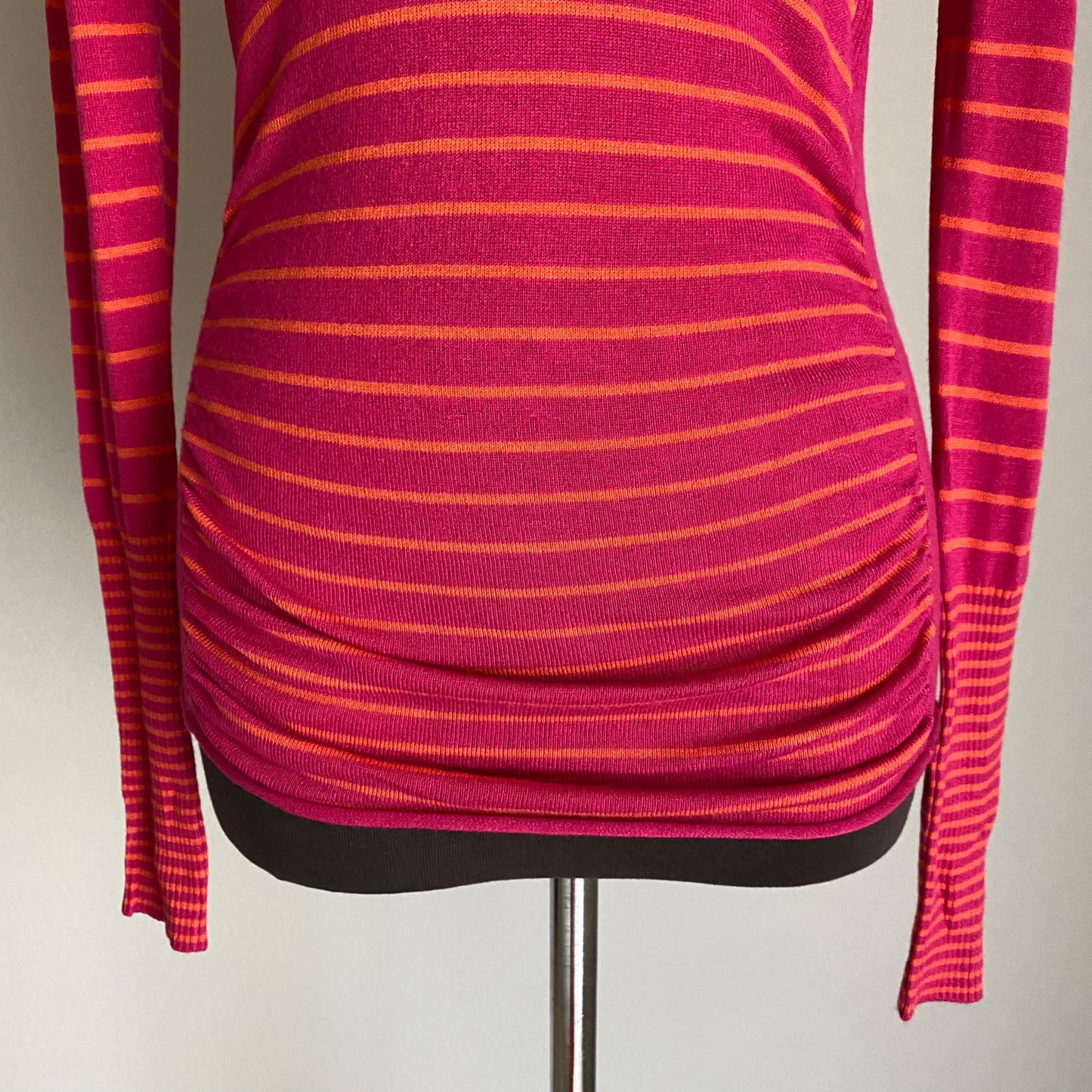 Takeout sz S Long sleeve scoop neck stripe sweater