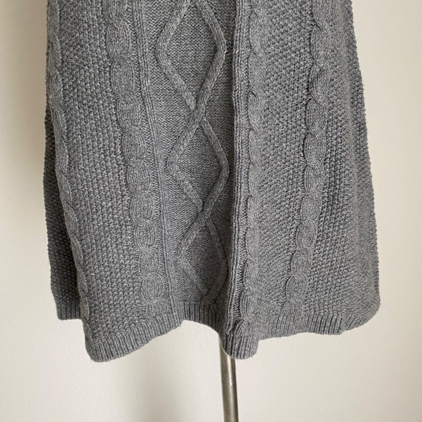 Express sz M Cape knit cotton sleeve scoop neck mini shift dress
