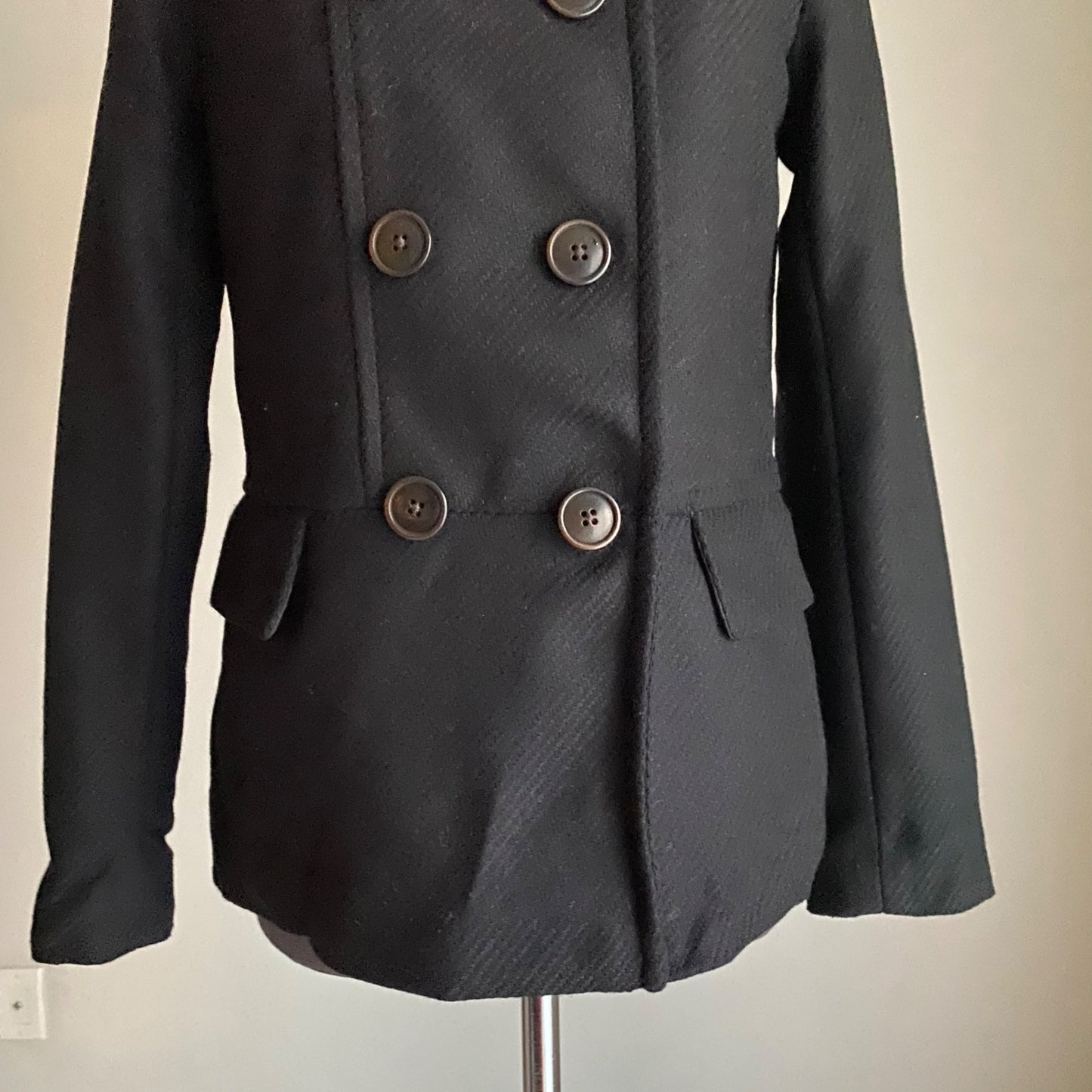 Gap sz XS Wool long sleeve double breasted pockets feux fur lined coat