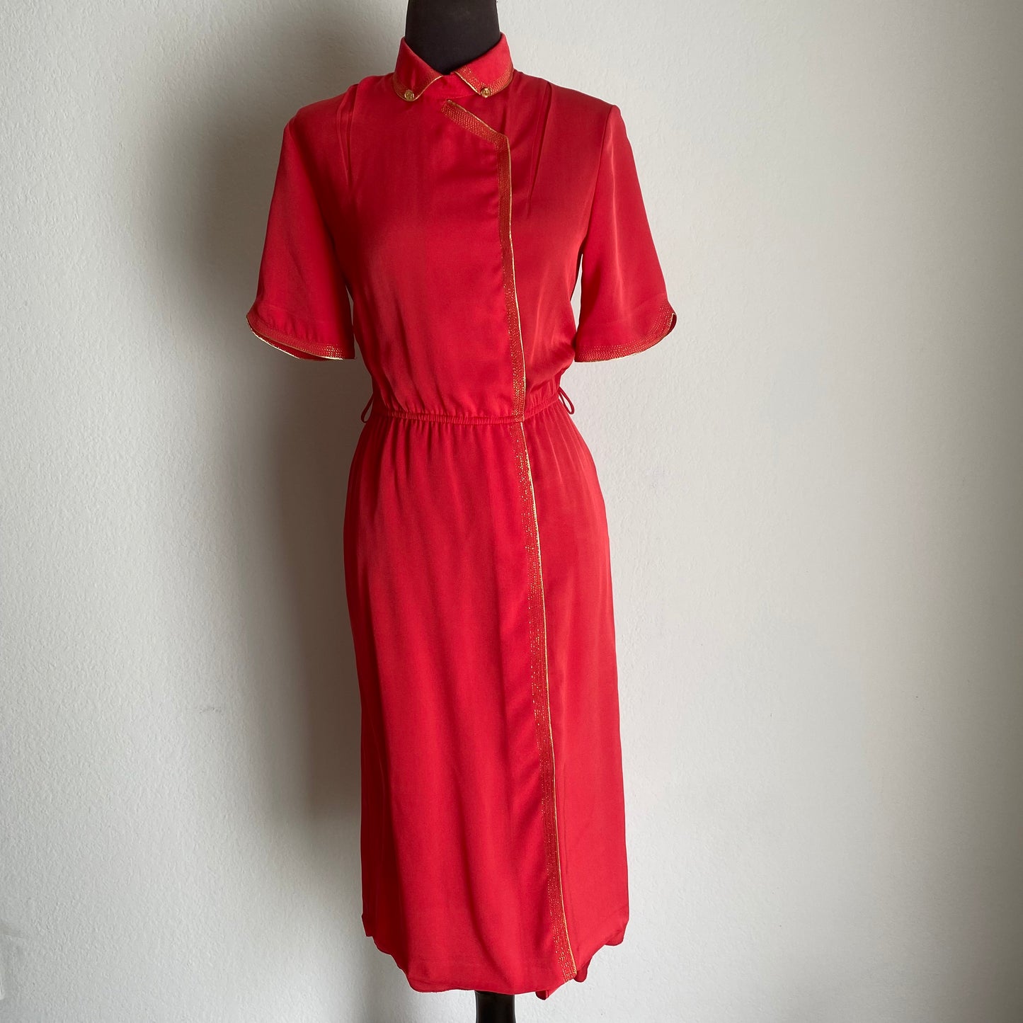 Vintage mandarin collar sz M short sleeve sheath midi dress