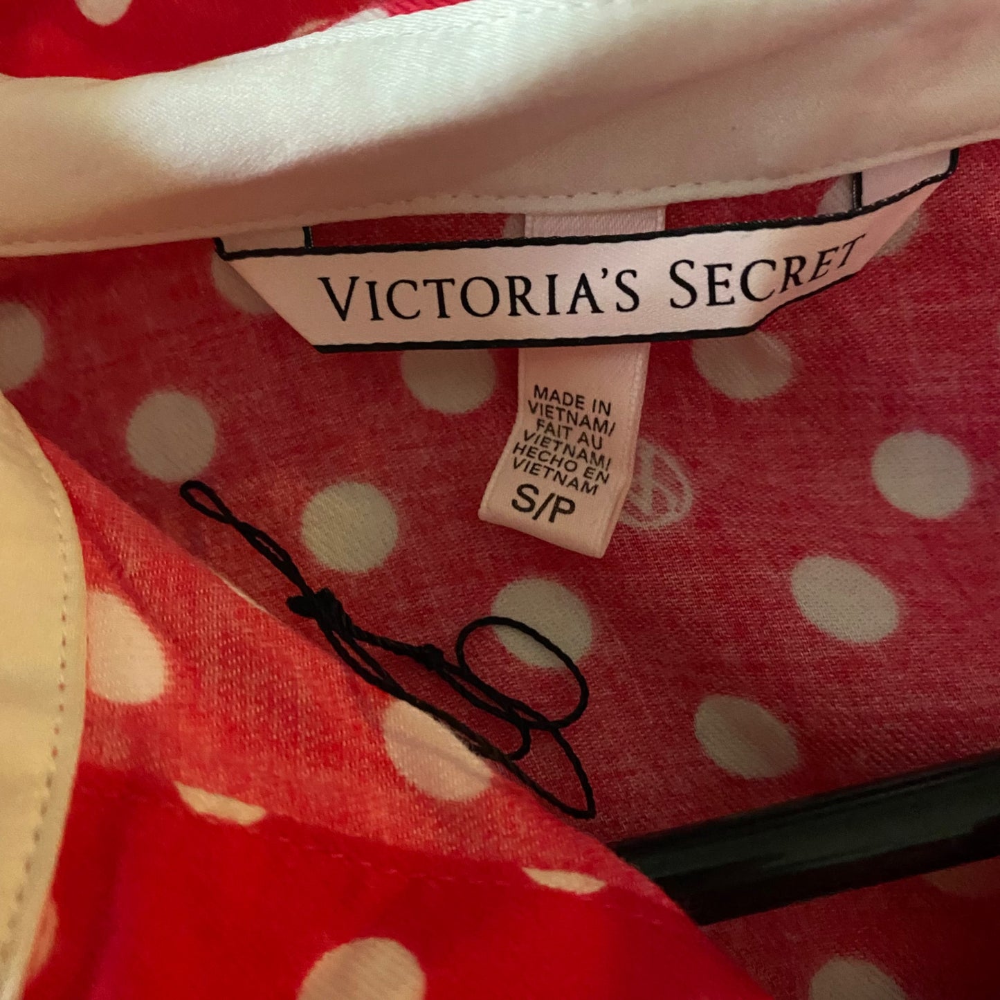 Victoria's Secret sz S Long sleeve polka dot button pajama top