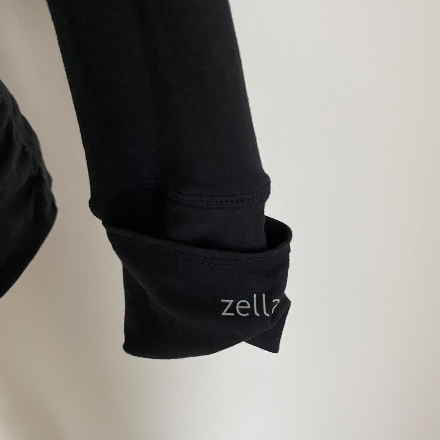 Zella sz XS Long sleeve hooded scoop neck work out Shirt